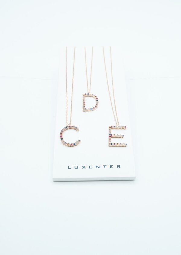 Collares colgantes letra | Joyería Alejandro